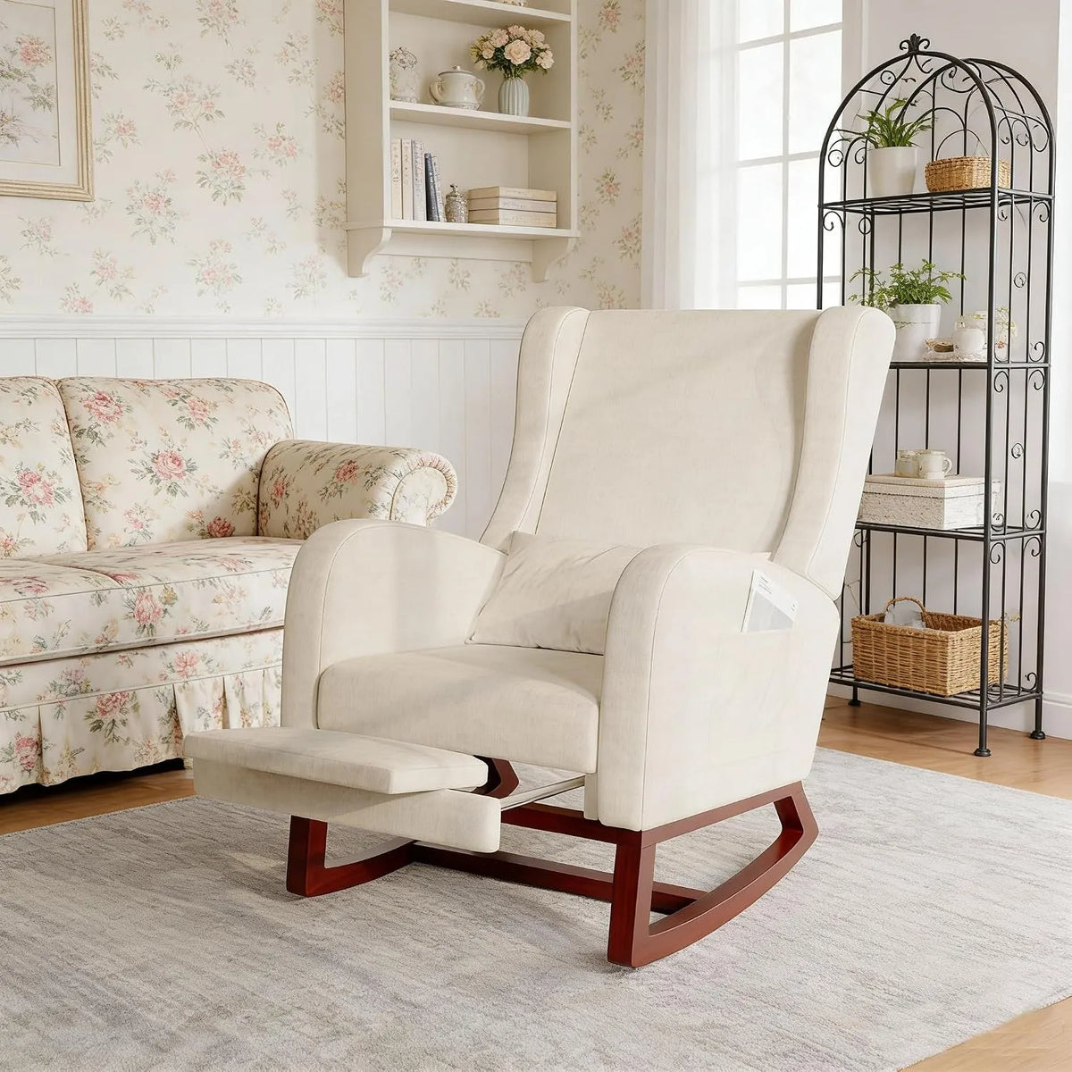 Fauteuil et chaise rembourrée à bascule – en bois, avec accoudoirs, avec coussins, beige, en bois massif, revêtement en velours