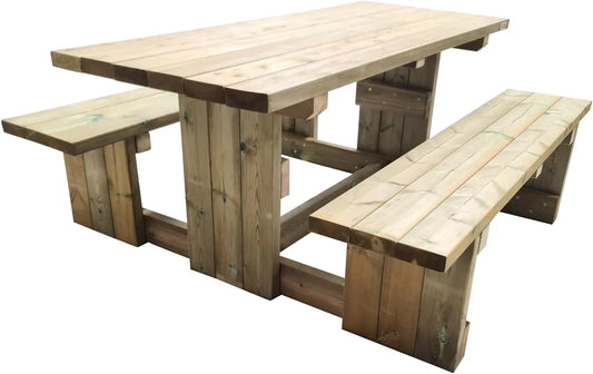 Table de pique-nique en bois autoclave pour usage public