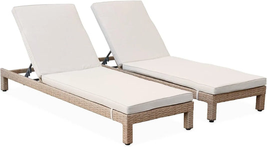 Lot de 2 Chaises Longues en Résine Tressée avec Coussins Beiges - Modèle Naturel Pisa