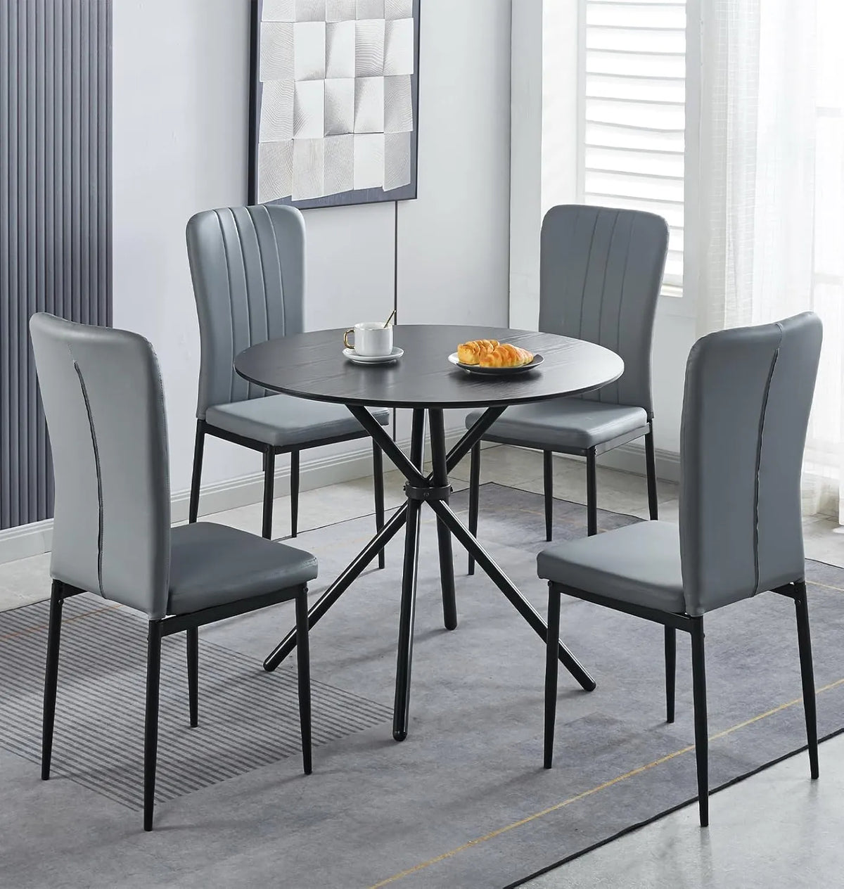 Ensemble de Salle à Manger Cullompton: 2 Tables Rondes Noires et Chaises en Similicuir Gris