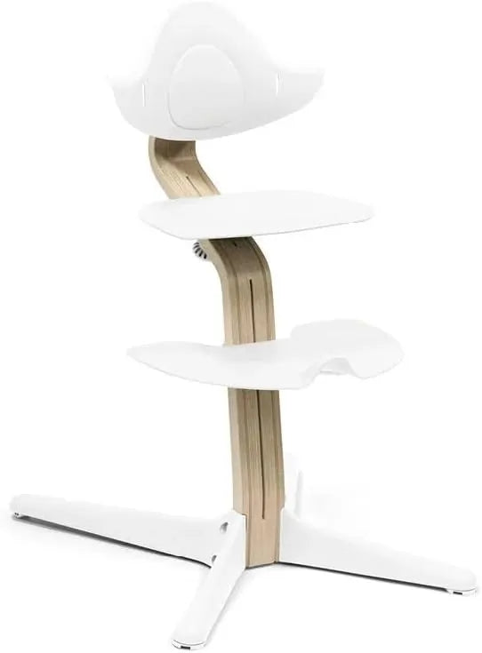 Chaise Évolutive Stokke Nomi, Blanc - Promotion de l'Assise Dynamique - Réglage sans Outil - Repose-Pieds Stable avec Roues Anti-Basculement - Capacité jusqu'à 150 kg