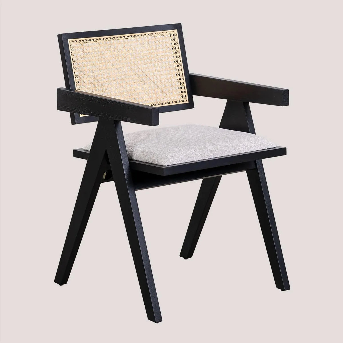 Ensemble de 2 chaises de salle à manger Lali en frêne et rotin avec accoudoirs rembourrés